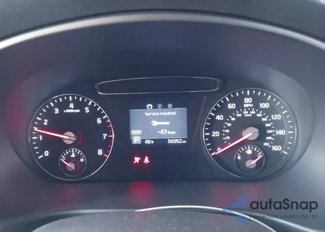 2019 Kia Sorento 3.3L S z USA, uszkodzony, nr VIN 5XYPG4A59KG590661